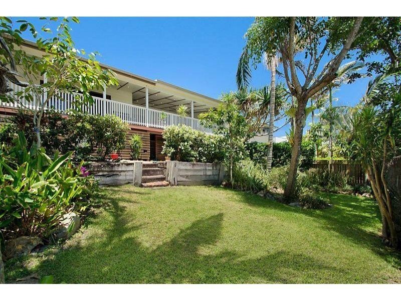 18 Pelican Street, Peregian Beach QLD 4573
