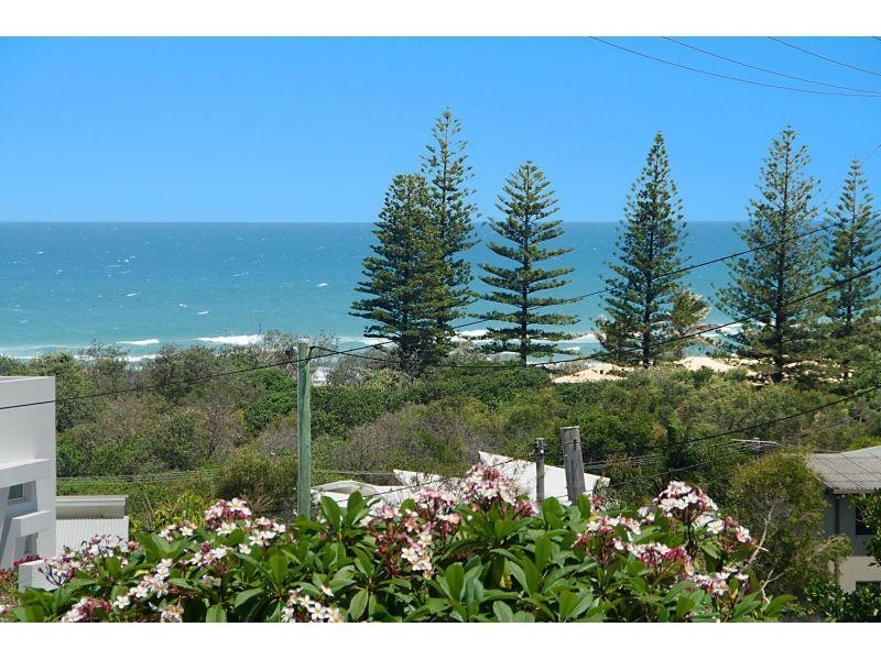 18 Pelican Street, Peregian Beach QLD 4573