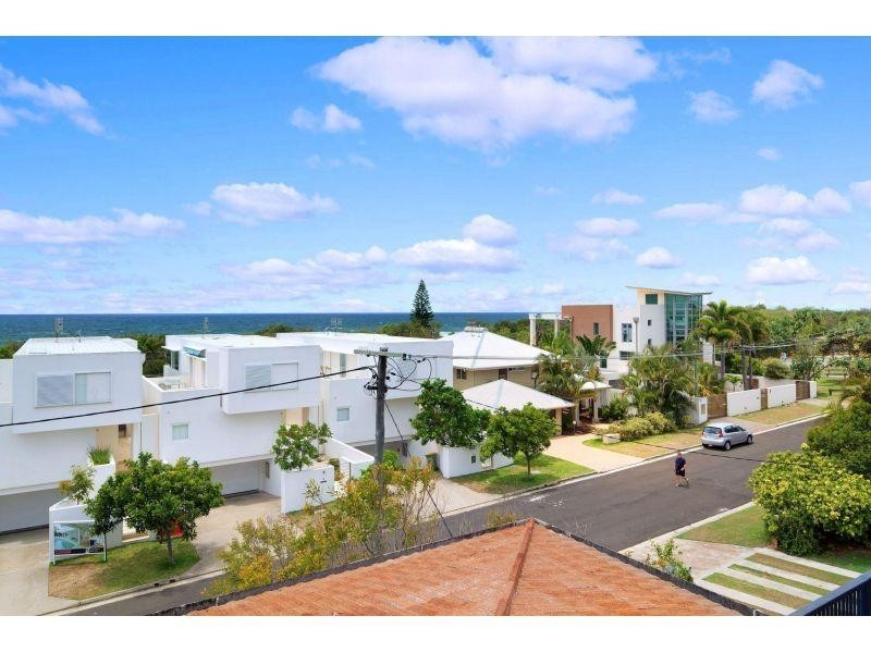 61 Lorikeet Drive, Peregian Beach QLD 4573