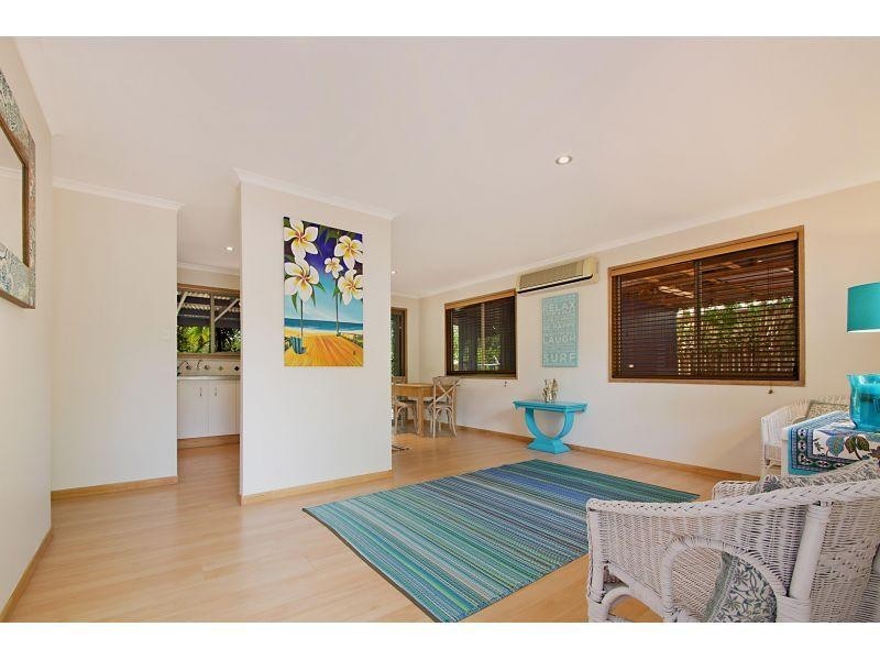 15 Hawthorn Grove, Marcus Beach QLD 4573