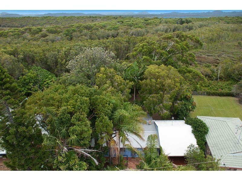 15 Hawthorn Grove, Marcus Beach QLD 4573