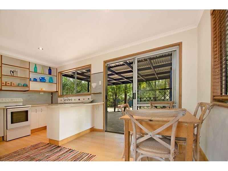 15 Hawthorn Grove, Marcus Beach QLD 4573