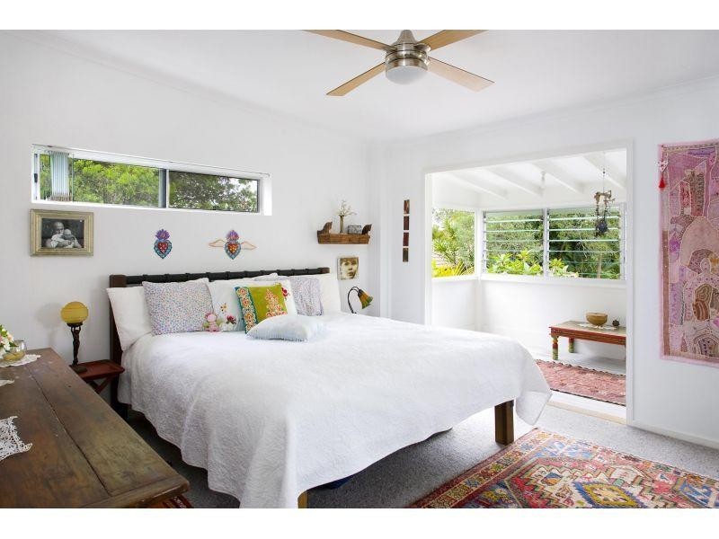 4 Pipi Crescent, Noosaville QLD 4566