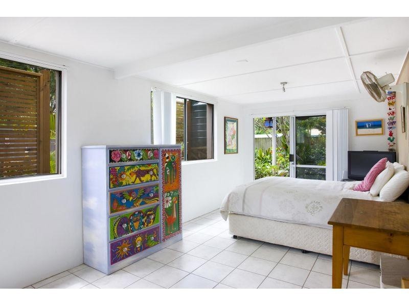 4 Pipi Crescent, Noosaville QLD 4566