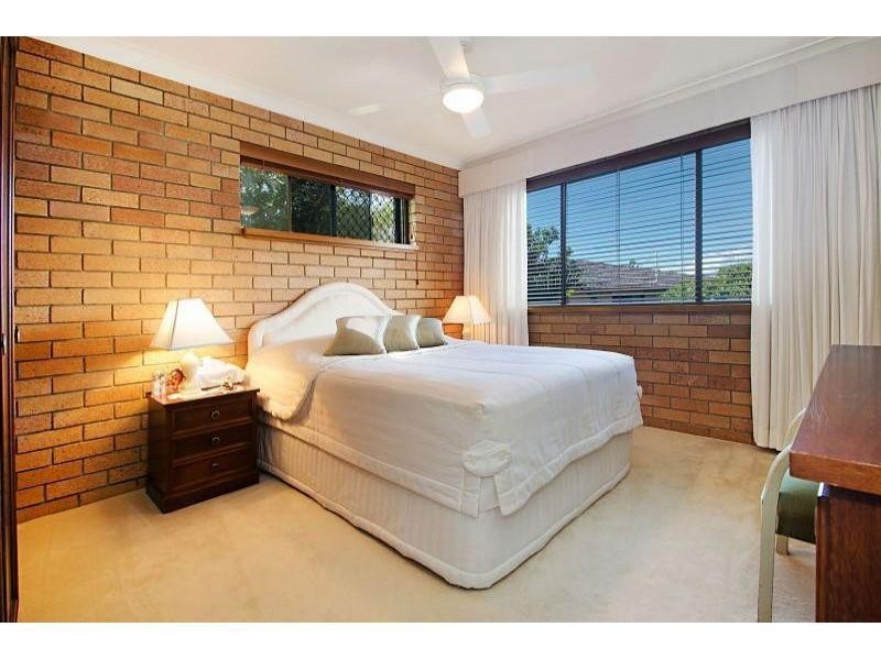 1/4 Ray Street, Sunshine Beach QLD 4567