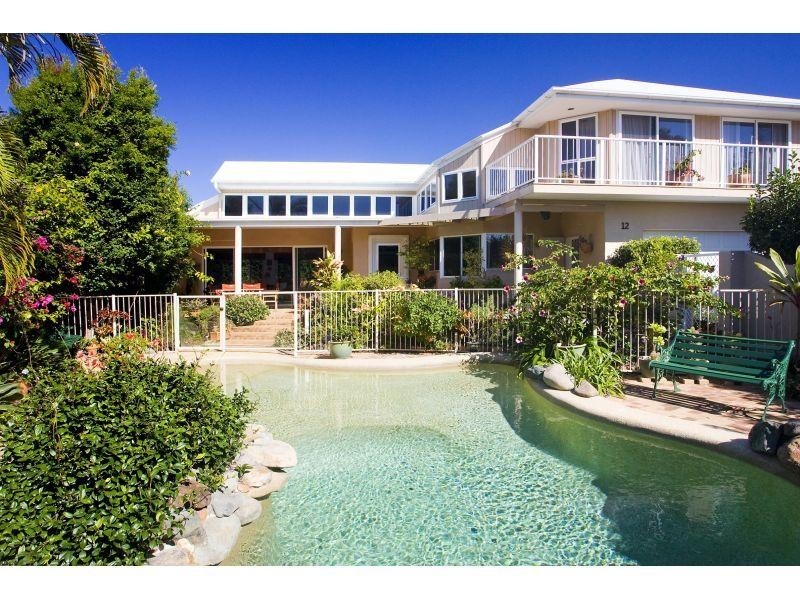12 Tangmere Court, Noosa Heads QLD 4567
