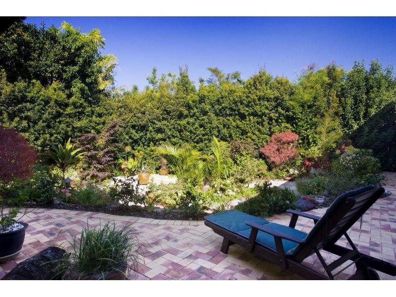 12 Tangmere Court, Noosa Heads QLD 4567