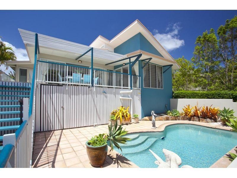 8 Tangmere Court, Noosa Heads QLD 4567