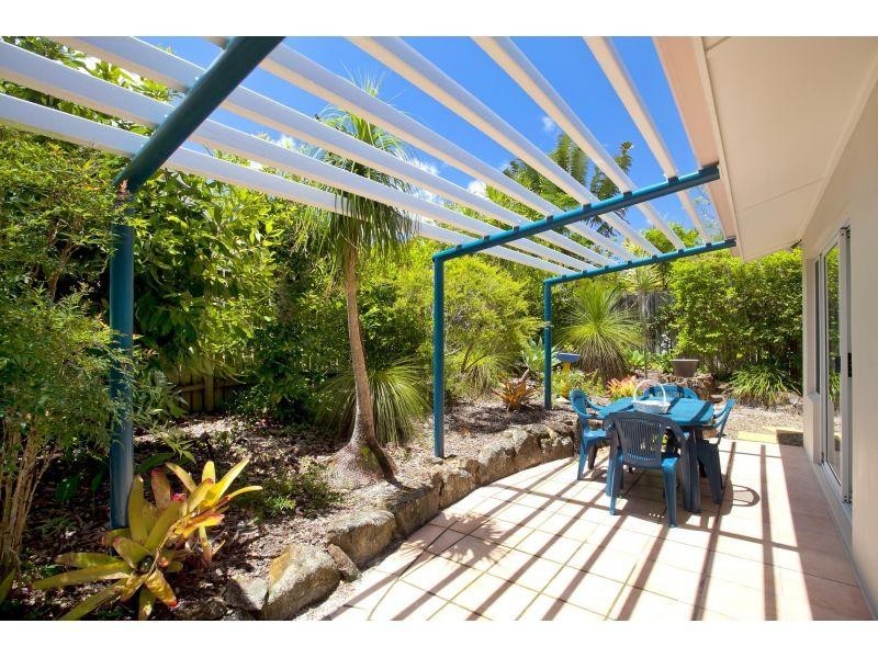 8 Tangmere Court, Noosa Heads QLD 4567