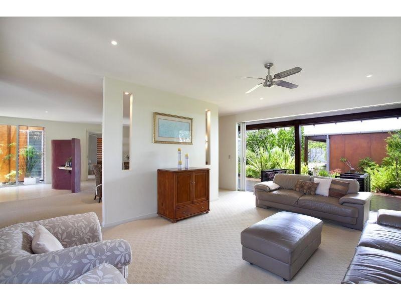 29 Starboard Avenue, Noosaville QLD 4566