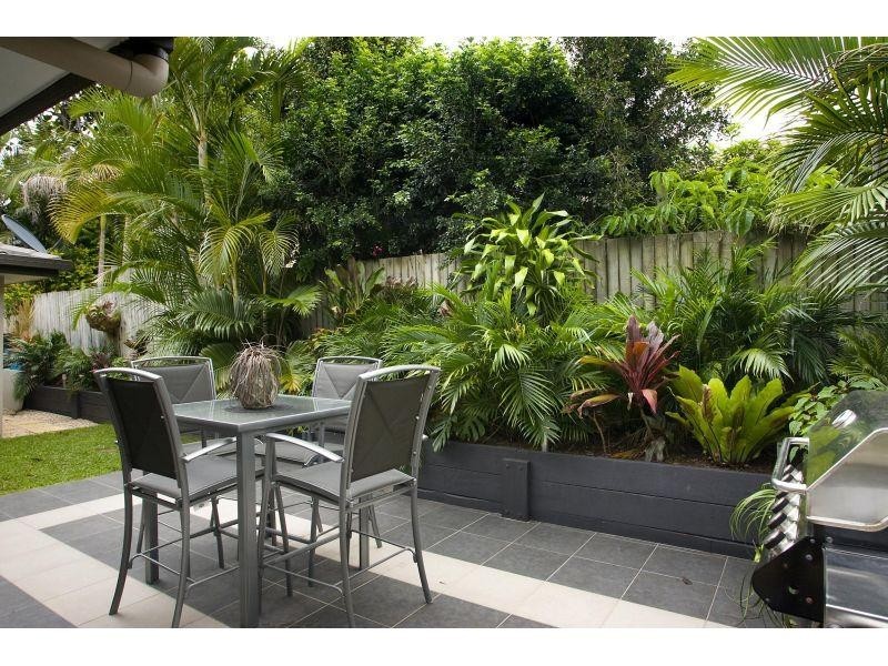 8 Currawong Street, Noosa Heads QLD 4567