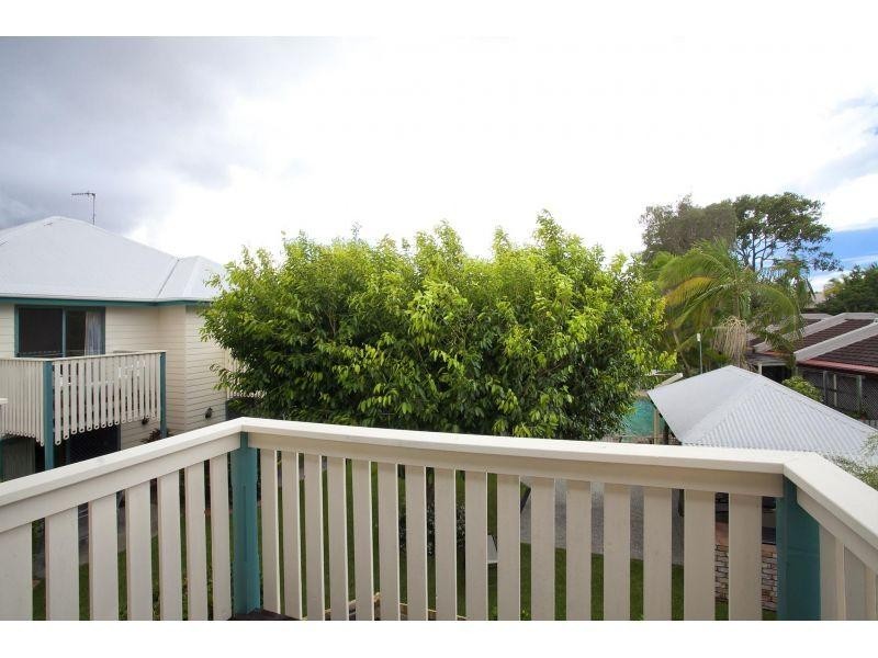 13/15 The Cockleshell, Noosaville QLD 4566
