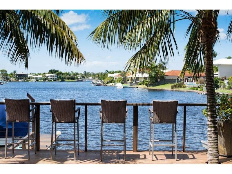 6 The Peninsula, Noosa Waters QLD 4566