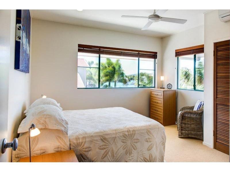 6 The Peninsula, Noosa Waters QLD 4566