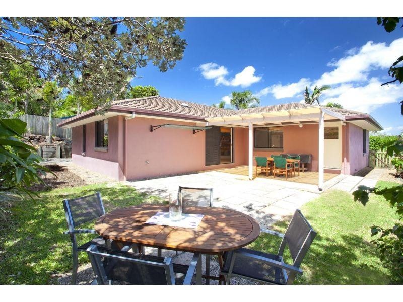 10 Comet Drive, Sunrise Beach QLD 4567