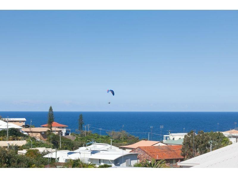 12 Mariners Place, Sunrise Beach QLD 4567