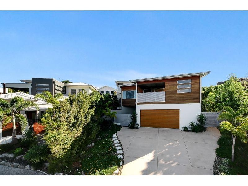 12 Mariners Place, Sunrise Beach QLD 4567