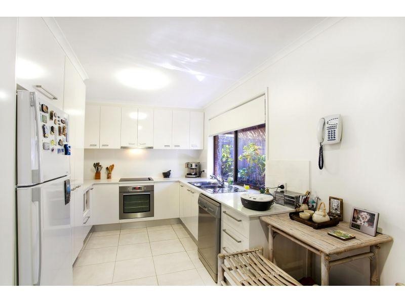 4 Samara Place, Noosa Heads QLD 4567