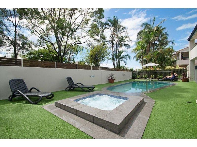 10/49 Noosa Parade, Noosa Heads QLD 4567