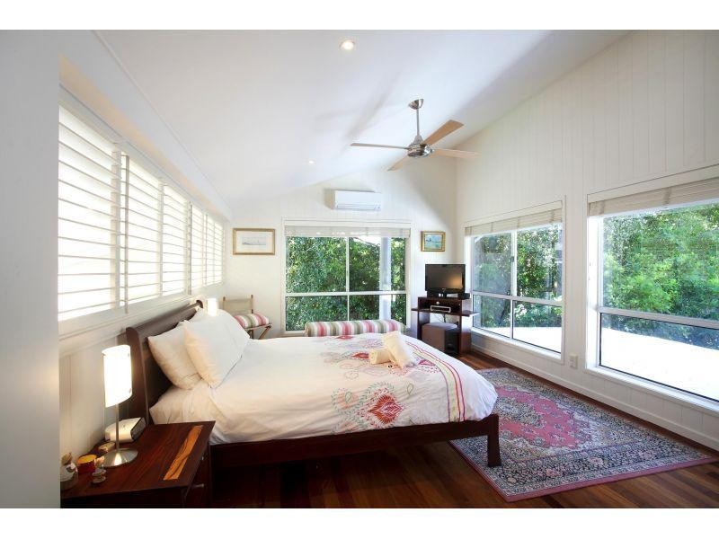 12 Moonare Crescent, Noosa Heads QLD 4567