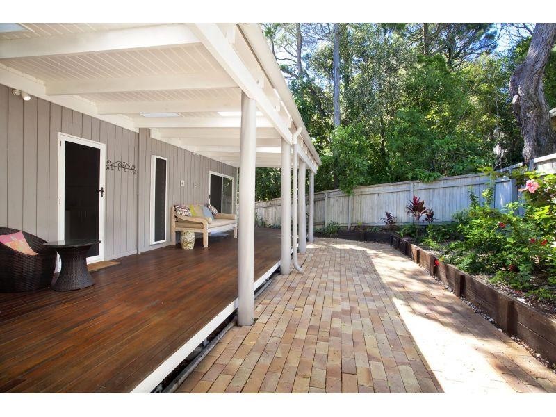 12 Moonare Crescent, Noosa Heads QLD 4567