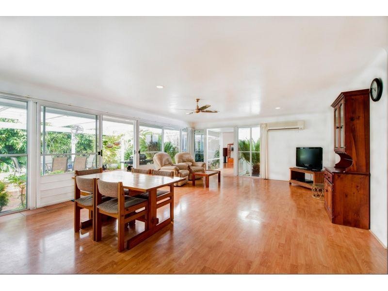 24 Aquamarine Circuit, Noosa Waters QLD 4566