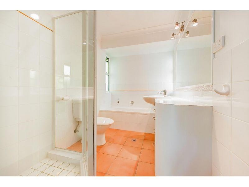 24 Aquamarine Circuit, Noosa Waters QLD 4566