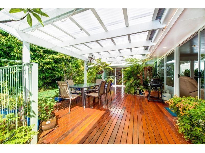 24 Aquamarine Circuit, Noosa Waters QLD 4566