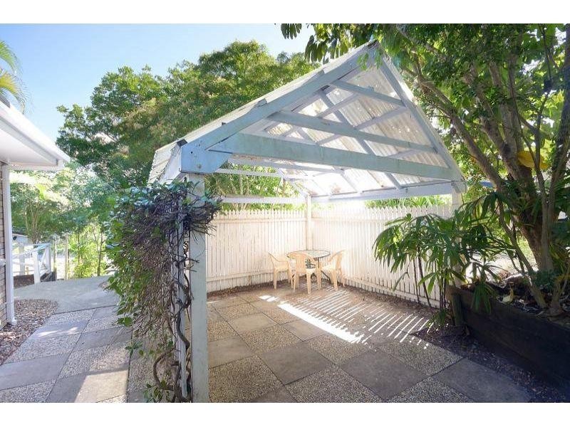 274 David Low Way, Peregian Beach QLD 4573