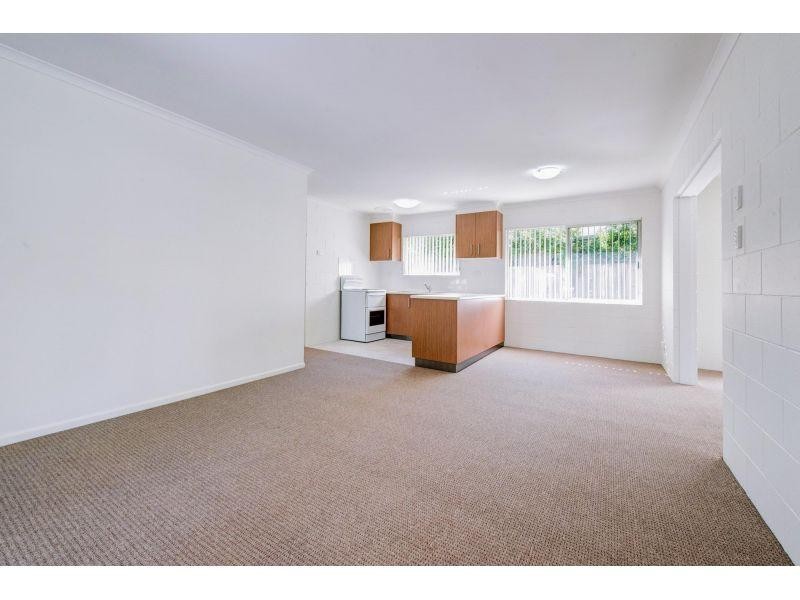 8 Sleepy Hollow Drive, Noosa Heads QLD 4567