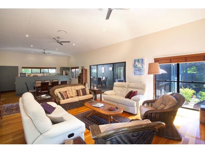 5 Galgate Street, Sunrise Beach QLD 4567