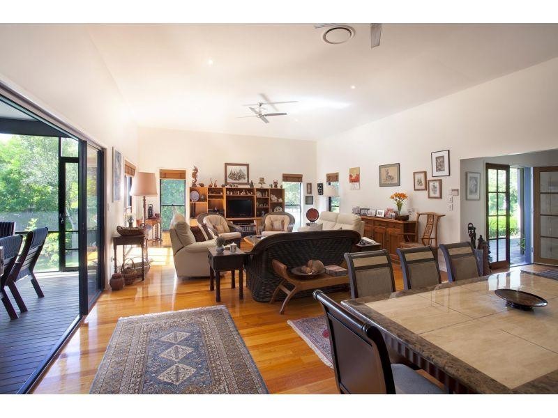 5 Galgate Street, Sunrise Beach QLD 4567