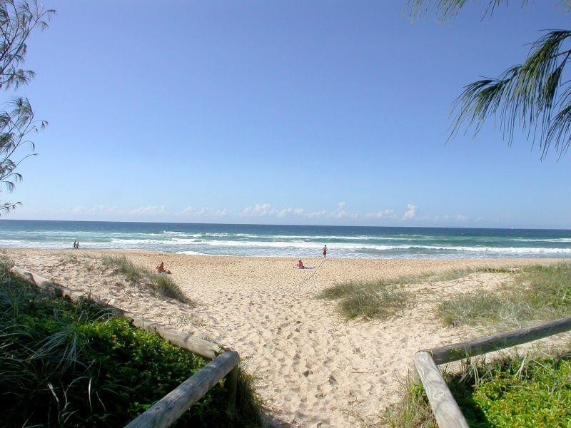 5 Galgate Street, Sunrise Beach QLD 4567