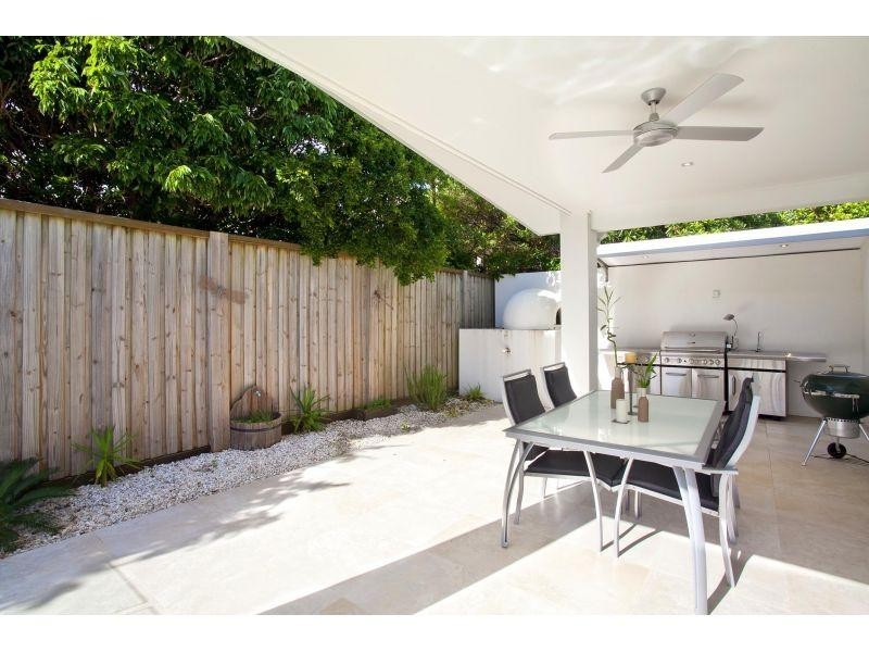 32 Wyona Drive, Noosa Heads QLD 4567