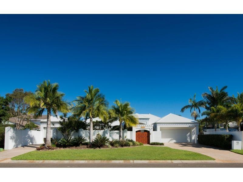 24 Shorehaven Drive, Noosa Waters QLD 4566
