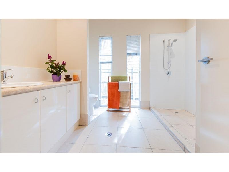 24 Shorehaven Drive, Noosa Waters QLD 4566