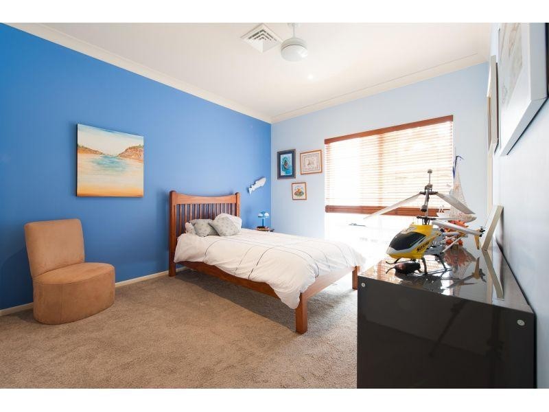 24 Shorehaven Drive, Noosa Waters QLD 4566