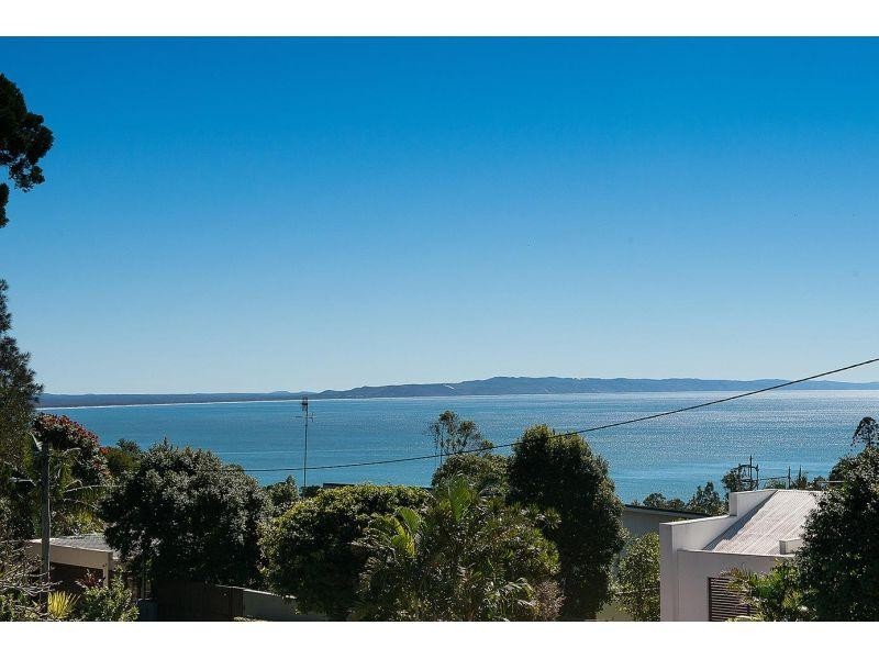 14 Angler Street, Noosa Heads QLD 4567