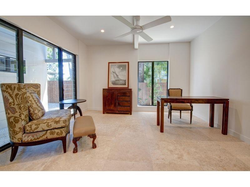 14 Angler Street, Noosa Heads QLD 4567