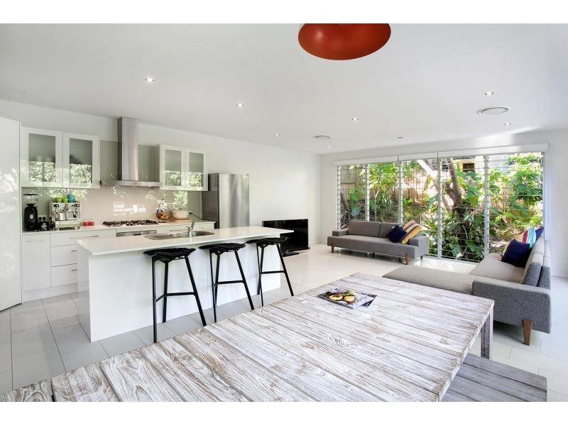 6 Berrima Row, Noosa Heads QLD 4567