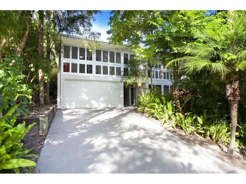 6 Berrima Row, Noosa Heads QLD 4567