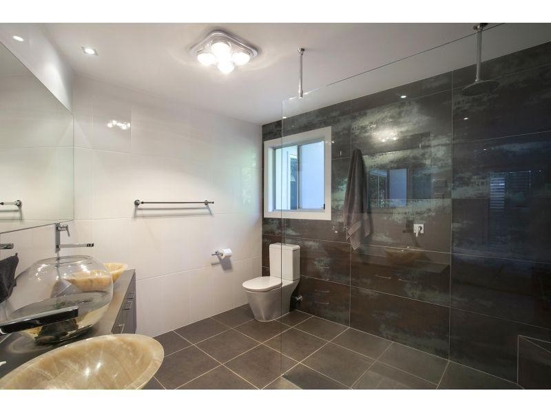 6 Berrima Row, Noosa Heads QLD 4567