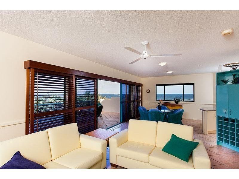 2/33 Tingira Crescent, Sunrise Beach QLD 4567