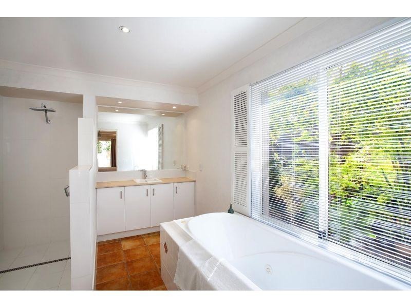 5 Neptune Circuit, Noosa Waters QLD 4566