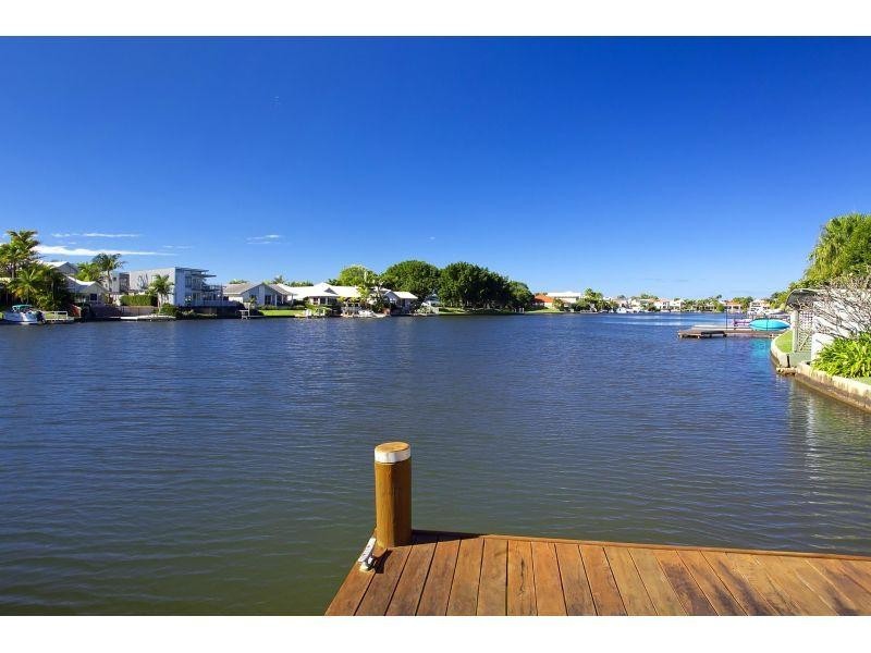 49 The Peninsula, Noosa Waters QLD 4566