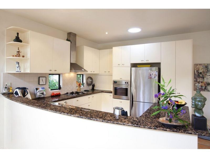 38 Driftwood Drive, Castaways Beach QLD 4567