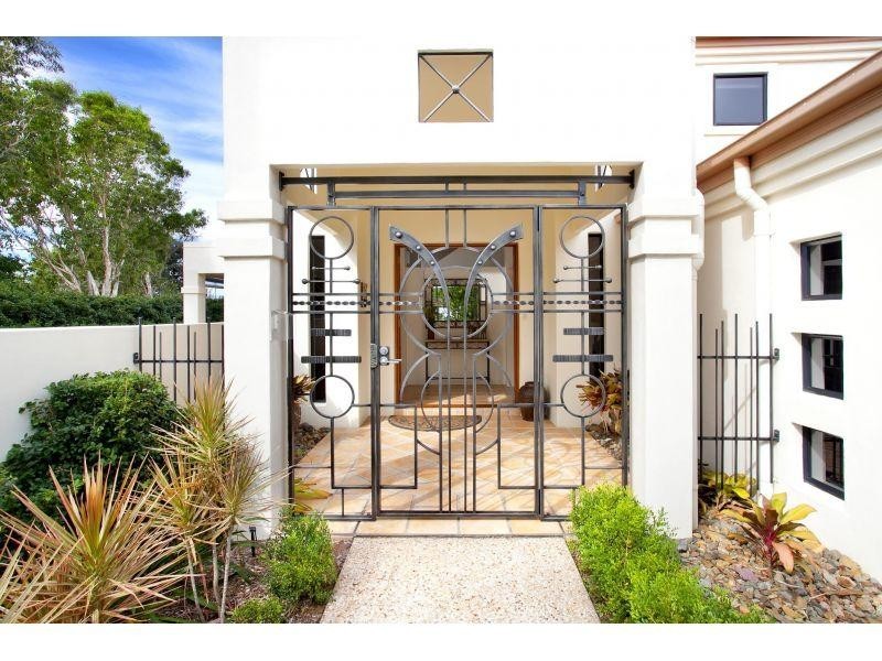 38 Driftwood Drive, Castaways Beach QLD 4567