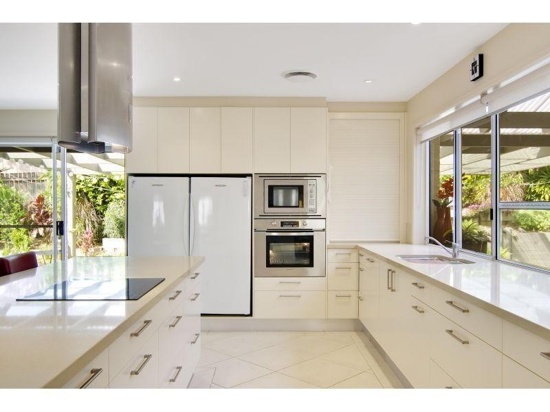 13 Lunar Crescent, Noosa Heads QLD 4567