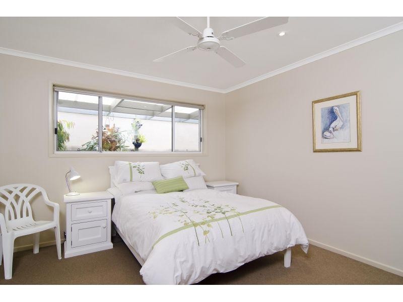 13 Lunar Crescent, Noosa Heads QLD 4567