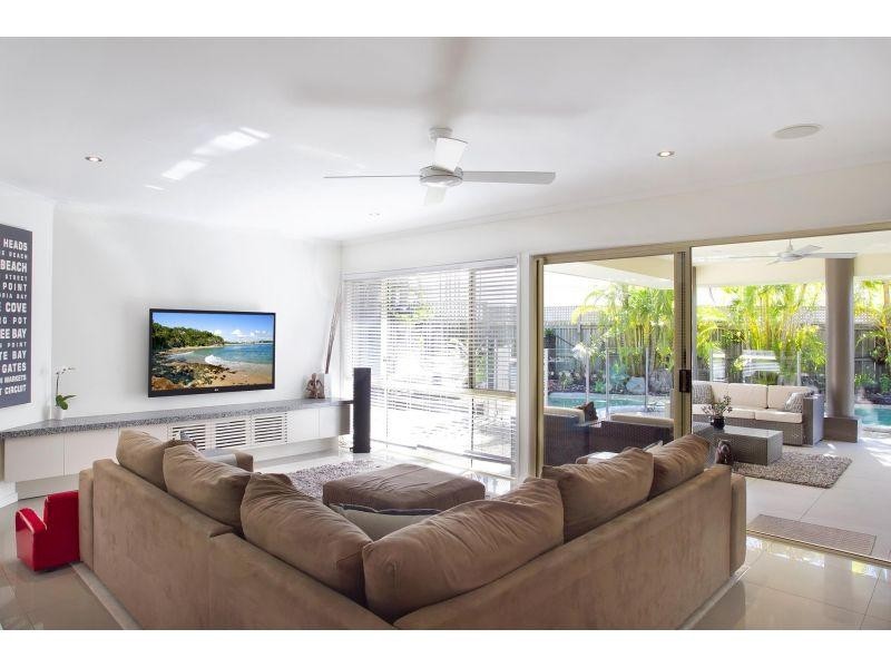 4 Seascout Circuit, Noosa Waters QLD 4566